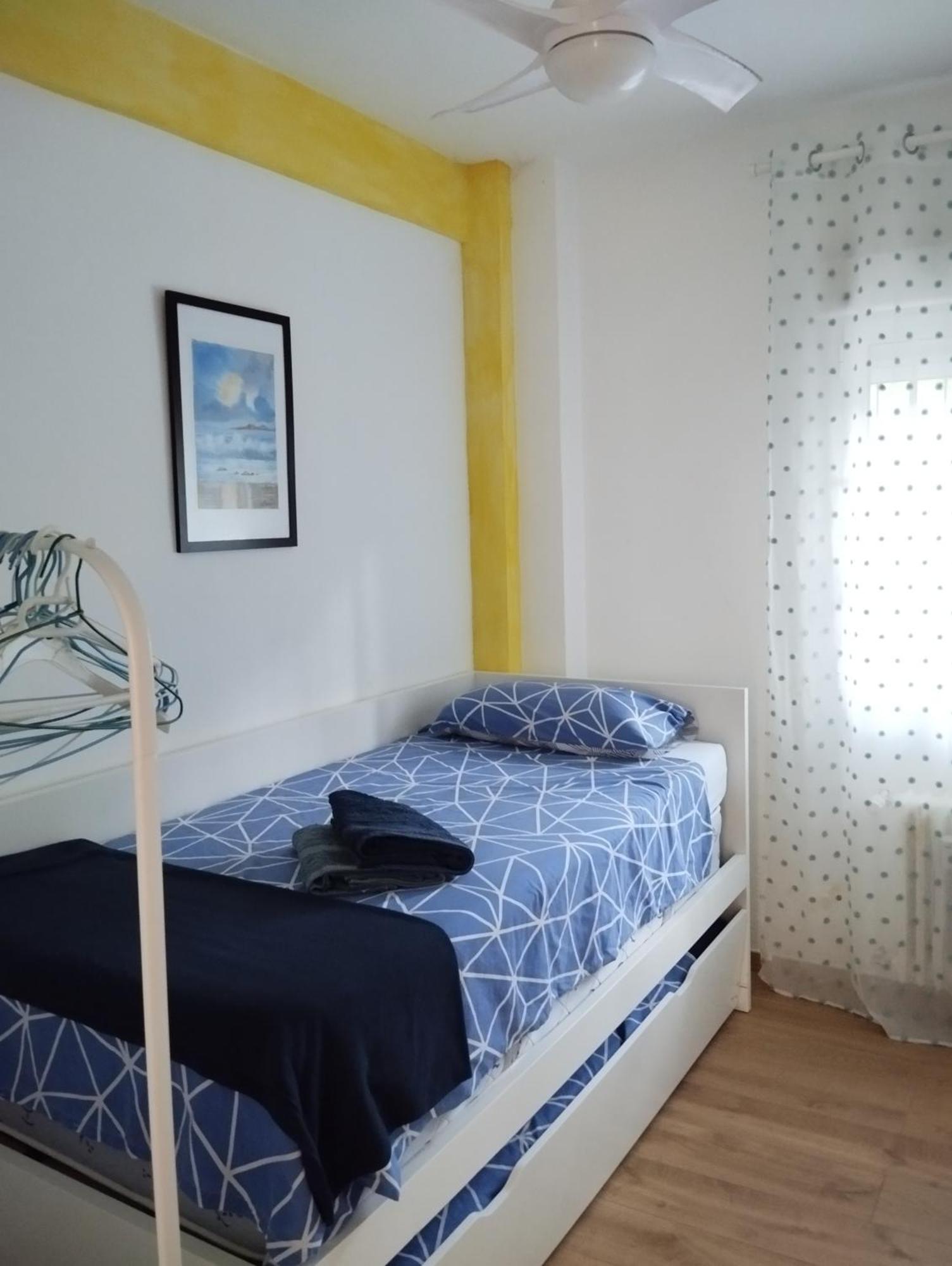 Apartamento Luminoso Y Nuevo En Madrid Rio Esterno foto
